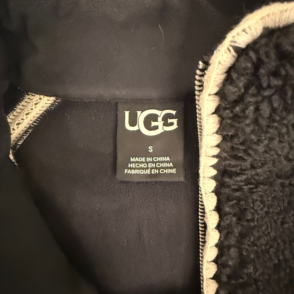 UGG Nikia Crochet UGGfluff Zip-Up Jacket - Picture 7 of 7